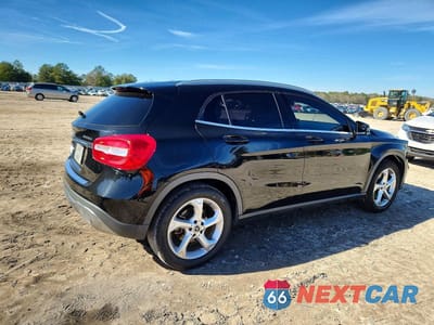 Trzecie zdjęcie samochodu z tyłu: 2020 MERCEDES-BENZ GLA 250 VIN:W1NTG4EB4LU029744 - miniatura