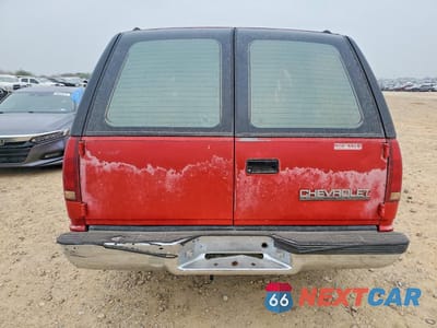 Zdjęcie 6 z 13 samochodu: 1993 CHEVROLET SUBURBAN C1500 VIN:1GNEC16K6PJ304389 - miniatura