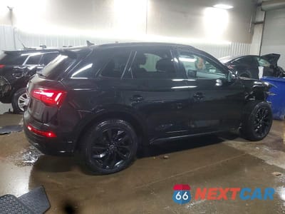 Trzecie zdjęcie samochodu z tyłu: 2024 AUDI Q5 PREMIUM PLUS 45 VIN:WA1EAAFY7R2060066 - miniatura
