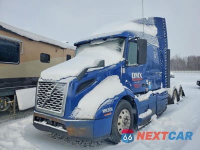 Drugie zdjęcie samochodu z przodu: 2019 VOLVO VNR SEMI TRUCK VIN:4V4WC9EG9KN205953 - miniatura