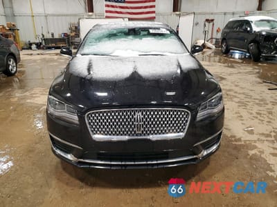 Piąte zdjęcie samochodu w środku: 2019 LINCOLN MKZ RESERVE II VIN:3LN6L5F99KR632594 - miniatura