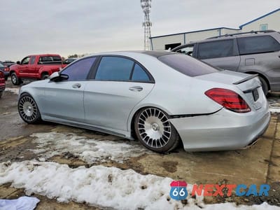 Drugie zdjęcie samochodu z przodu: 2016 MERCEDES-BENZ S 550 4MATIC VIN:WDDUG8FB6GA214179 - miniatura