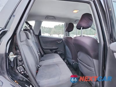 Zdjęcie 10 z 12 samochodu: 2010 HONDA FIT VIN:JHMGE8H21AS001621 - miniatura