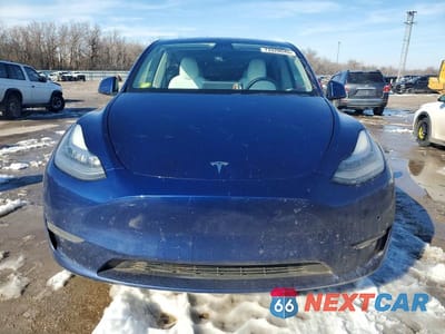 Piąte zdjęcie samochodu w środku: 2021 TESLA MODEL Y VIN:5YJYGDEE4MF271127 - miniatura