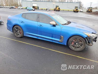 Czwarte zdjęcie samochodu z boku: 2018 KIA STINGER GT2 VIN:KNAE55LC8J6016954 - miniatura