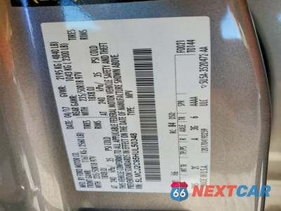 Zdjęcie 12 z 13 samochodu: 2017 LINCOLN MKC SELECT VIN:5LMCJ2C95HUL50348 - miniatura