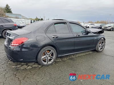 Trzecie zdjęcie samochodu z tyłu: 2021 MERCEDES-BENZ C CLASS VIN:W1KWF6EB6MR647306 - miniatura