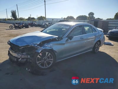 2015 MERCEDES-BENZ C 300 55SWF4JB8FU054591 - główne zdjęcie licytacji z USA - miniatura