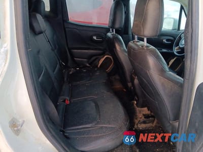 Zdjęcie 10 z 11 samochodu: 2016 JEEP RENEGADE LIMITED VIN:ZACCJBDT8GPD07642 - miniatura