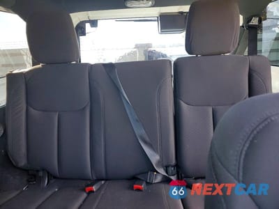 Zdjęcie 10 z 12 samochodu: 2014 JEEP WRANGLER UNLIMITED SPORT VIN:1C4BJWDG7EL156610 - miniatura