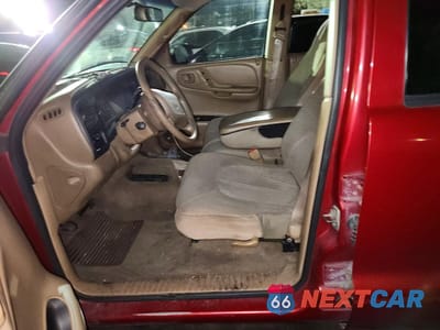 Zdjęcie 7 z 14 samochodu: 2000 DODGE DURANGO VIN:1B4HR28YXYF128783 - miniatura