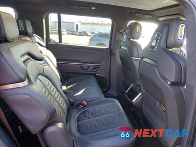 Zdjęcie 11 z 12 samochodu: 2023 RIVIAN R1S ADVENTURE VIN:7PDSGABA1PN021820 - miniatura