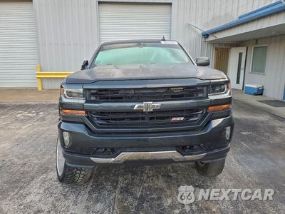 Piąte zdjęcie samochodu w środku: 2018 CHEVROLET SILVERADO K1500 LT VIN:3GCUKREC7JG509678 - miniatura