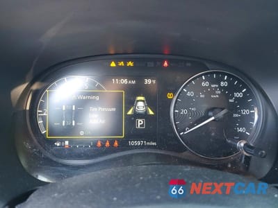 Zdjęcie 9 z 14 samochodu: 2023 NISSAN KICKS SR VIN:3N1CP5DV6PL526225 - miniatura