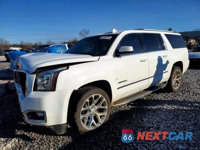 2016 GMC YUKON XL DENALI 1GKS2HKJ1GR375638 - główne zdjęcie licytacji z USA - miniatura