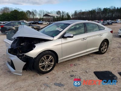 2018 HYUNDAI SONATA SPORT 5NPE34AF9JH672392 - główne zdjęcie licytacji z USA - miniatura