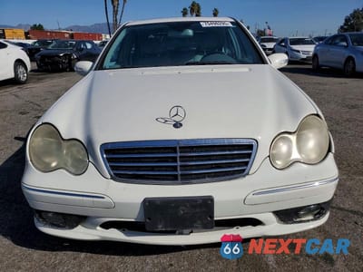 Piąte zdjęcie samochodu w środku: 2007 MERCEDES-BENZ C 230 VIN:WDBRF52H37F909152 - miniatura