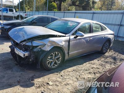 2023 HYUNDAI SONATA SEL KMHL64JA5PA330081 - główne zdjęcie licytacji z USA - miniatura
