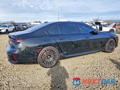 Trzecie zdjęcie samochodu z tyłu: 2025 BMW 760 XI VIN:WBA33EJ0XSCV59960 - miniatura