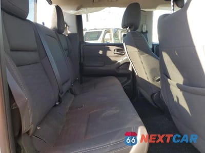 Zdjęcie 10 z 12 samochodu: 2024 NISSAN FRONTIER SV CREW CAB VIN:1N6ED1EJ6RN617630 - miniatura