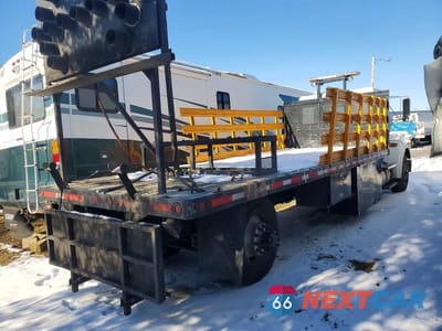 Czwarte zdjęcie samochodu z boku: 2003 KENWORTH CONSTRUCTION T300 VIN:2NKMHZ7XX3M385140 - miniatura