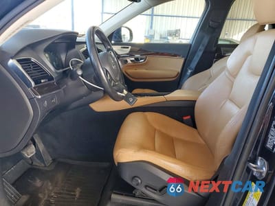 Zdjęcie 7 z 11 samochodu: 2016 VOLVO XC90 T6 VIN:YV4A22PK5G1093522 - miniatura