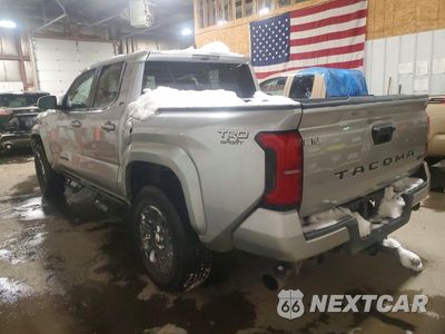 Drugie zdjęcie samochodu z przodu: 2024 TOYOTA TACOMA DOUBLE CAB VIN:3TYKB5FN5RT002313 - miniatura