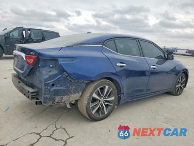 Trzecie zdjęcie samochodu z tyłu: 2018 NISSAN MAXIMA 3.5S VIN:1N4AA6AP6JC375798 - miniatura