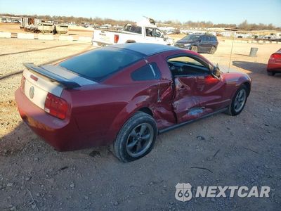 Trzecie zdjęcie samochodu z tyłu: 2008 FORD MUSTANG VIN:1ZVHT80N485174217 - miniatura