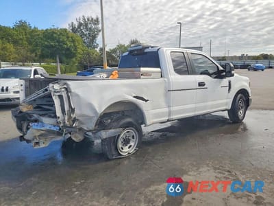 Trzecie zdjęcie samochodu z tyłu: 2020 FORD F250 SUPER DUTY VIN:1FT7X2A62LED99994 - miniatura