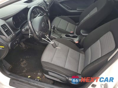 Zdjęcie 7 z 12 samochodu: 2014 KIA FORTE EX VIN:KNAFX4A82E5172328 - miniatura