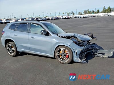 Czwarte zdjęcie samochodu z boku: 2025 BMW X1 XDRIVE28I VIN:WBX73EF05S5087252 - miniatura