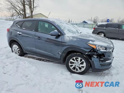 Czwarte zdjęcie samochodu z boku: 2021 HYUNDAI TUCSON SE VIN:KM8J2CA42MU365985 - miniatura