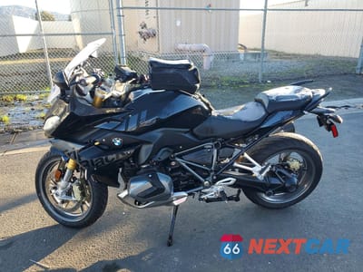 Trzecie zdjęcie samochodu z tyłu: 2023 BMW R 1250 RS VIN:WB10M8308P6H72185 - miniatura