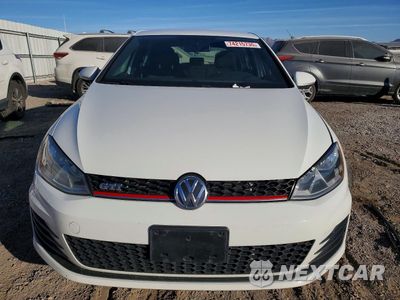 Piąte zdjęcie samochodu w środku: 2017 VOLKSWAGEN GTI S VIN:3VW4T7AU7HM060558 - miniatura