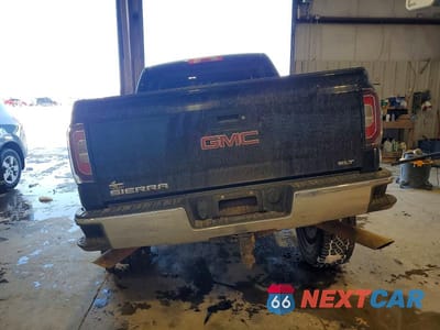Zdjęcie 6 z 12 samochodu: 2018 GMC SIERRA K1500 SLT VIN:3GTU2NEC2JG476226 - miniatura