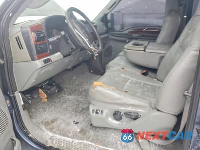 Zdjęcie 7 z 13 samochodu: 2007 FORD F350 SUPER DUTY VIN:1FTWW33P07EA20426 - miniatura