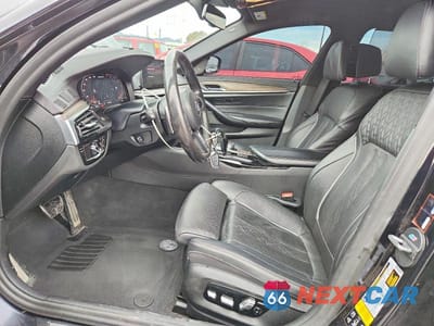 Zdjęcie 7 z 12 samochodu: 2020 BMW M550XI VIN:WBAJS7C04LBN96562 - miniatura