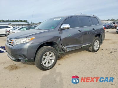 2012 TOYOTA HIGHLANDER BASE 5TDBK3EH6CS161537 - główne zdjęcie licytacji z USA - miniatura