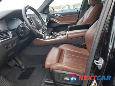 Zdjęcie 7 z 13 samochodu: 2019 BMW X5 XDRIVE40I VIN:5UXCR6C57KLK80691 - miniatura