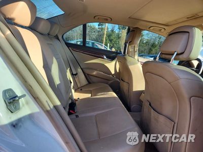 Zdjęcie 10 z 12 samochodu: 2011 MERCEDES-BENZ C 300 4MATIC VIN:WDDGF8BB3BR169119 - miniatura