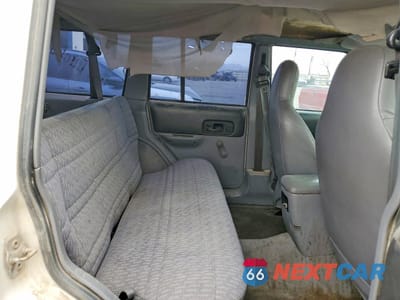Zdjęcie 11 z 13 samochodu: 1997 JEEP CHEROKEE SPORT VIN:1J4FJ68S0VL528170 - miniatura