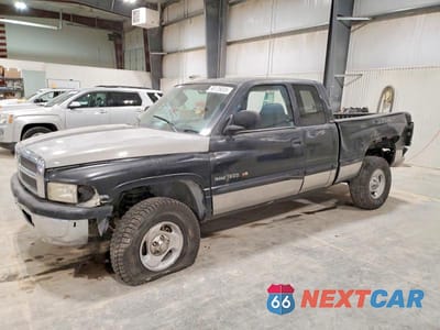 2001 DODGE RAM 1500 3B7HF13Z71M242624 - główne zdjęcie licytacji z USA - miniatura
