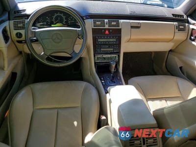 Zdjęcie 8 z 12 samochodu: 1997 MERCEDES-BENZ E-CLASS E320 VIN:WDBJF55FXVA435363 - miniatura