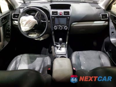 Zdjęcie 8 z 13 samochodu: 2016 SUBARU FORESTER 2.5I PREMIUM VIN:JF2SJADC6GH511113 - miniatura