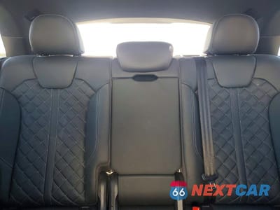 Zdjęcie 10 z 13 samochodu: 2023 AUDI SQ5 PRESTIGE VIN:WA1C4AFY6P2147503 - miniatura