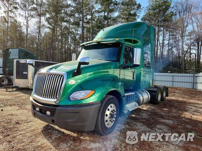 Drugie zdjęcie samochodu z przodu: 2020 INTERNATIONAL LT625 SEMI TRUCK VIN:3HSDZTZR4LN077273 - miniatura