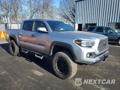 Czwarte zdjęcie samochodu z boku: 2023 TOYOTA TACOMA DOUBLE CAB VIN:3TMCZ5AN4PM621842 - miniatura