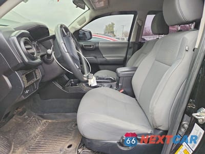 Zdjęcie 7 z 13 samochodu: 2016 TOYOTA TACOMA SR VIN:5TFAX5GN0GX057167 - miniatura