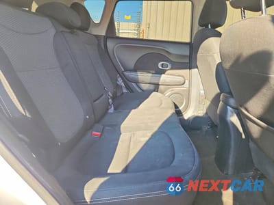 Zdjęcie 10 z 14 samochodu: 2019 KIA SOUL + VIN:KNDJP3A5XK7631246 - miniatura
